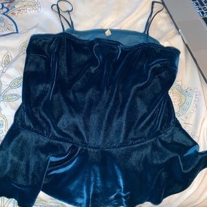 Macy Velvet Free people top size xs
